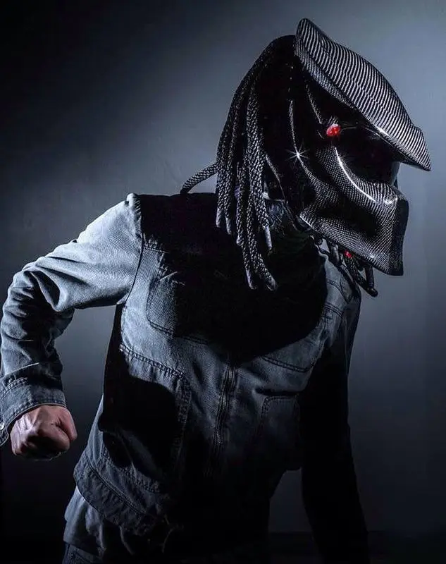 Мотоциклетный шлем из углеродного волокна Predator с полным лицевым покрытием