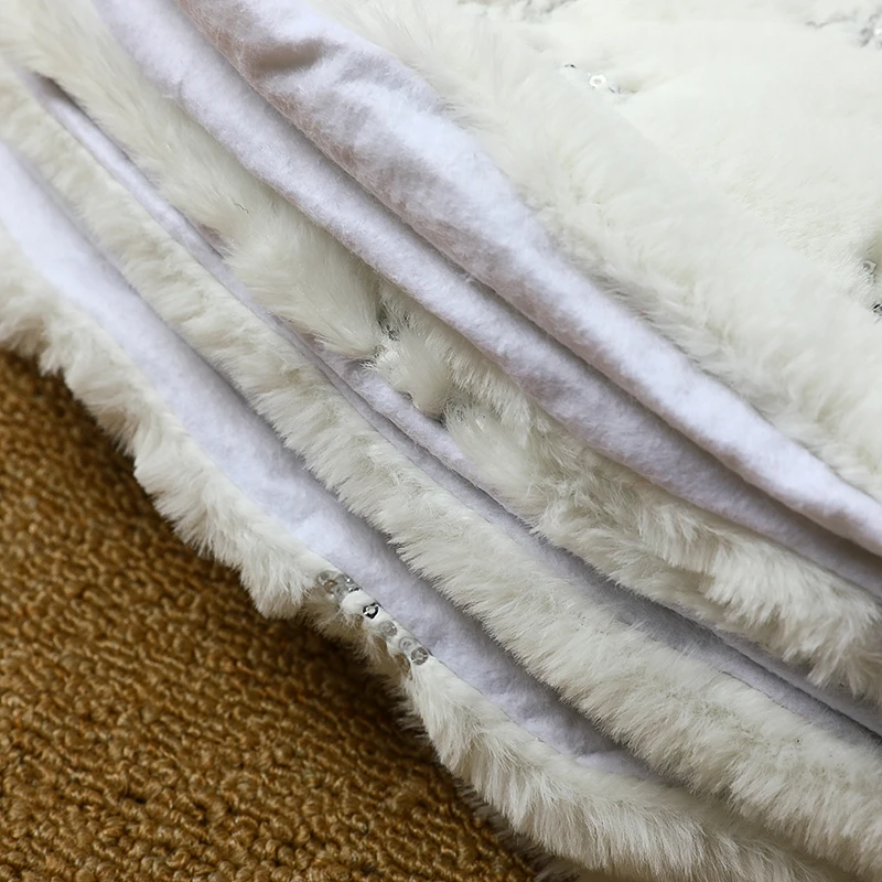 

90/122cm White Flannel Embroidered Snowflake Christmas Tree Skirt Christmas New Year Home Decoration Tool