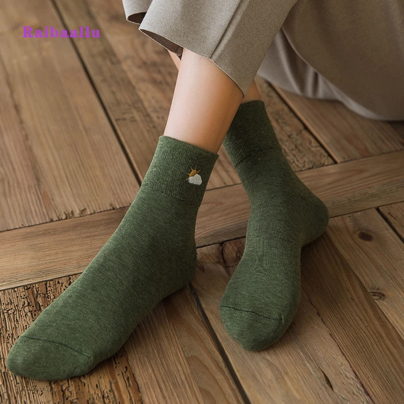 

Raibaallu Cotton Classic Short Socks Embroidered Weather Pattern Spring Autumn Women's Socks 5 Pairs/Lot