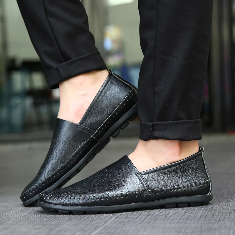 

2020 New Men Genuine Leather Shoes Zapatos De Hombre Fashion Korea Men Loafers Pointed Toe Business Shoes Black Soft Dress Shoes