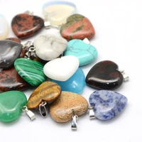 50pcs 22mm natural heart shape stone agates malachite crystal pendant charm for necklace diy craft jewelry making wholesale