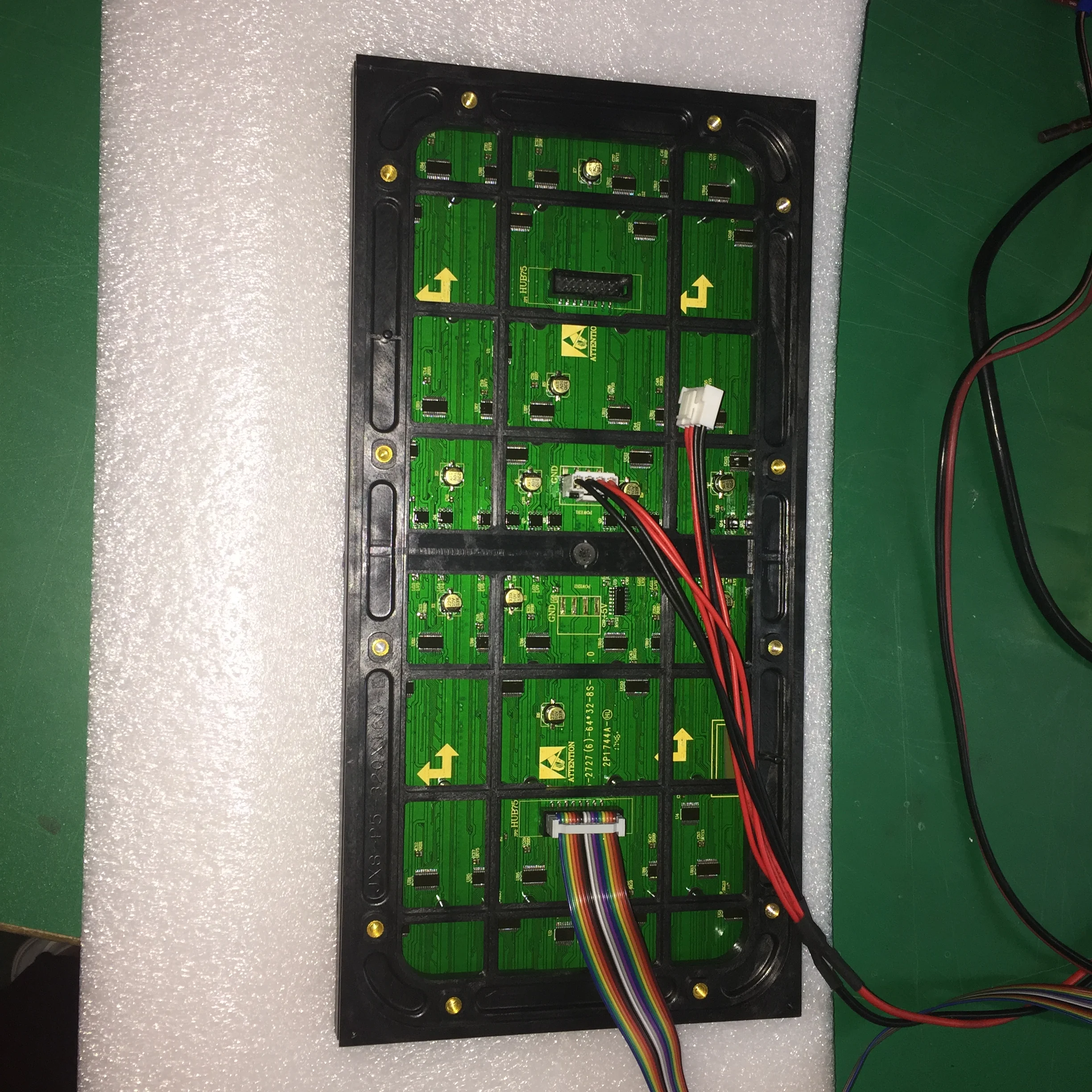 Водонепроницаемый светодиодный модуль экрана P5 уличный 320x160 мм smd2727 1/8 сканер 64x32