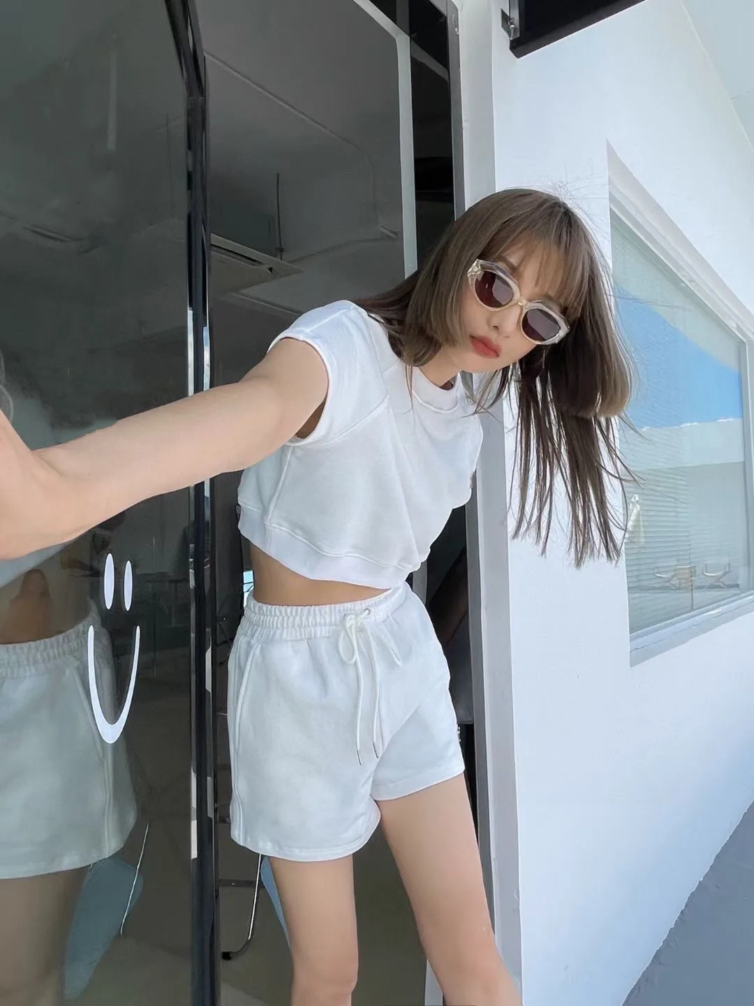 

2021 New Arrival Women Fashion Tops and Skirt Set Designer Mini Skirt and Top Suit for Women Luxury Shirt and Skirt Set