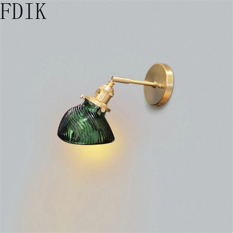 Простой светодиодный настенный светильник в зеленом цвете Золотистый