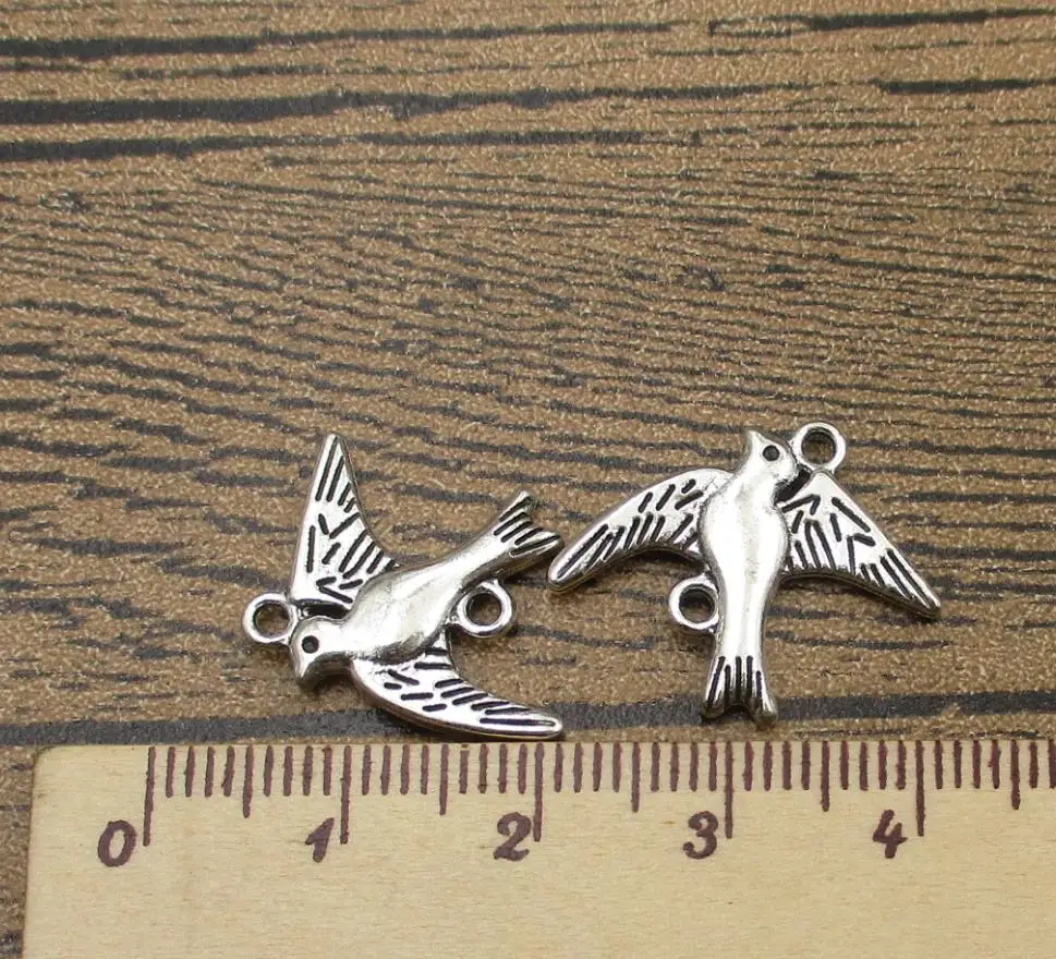 Tibetan Silver Sparrow Charms 30PCS/Lot 22×18mm DIY Supplies Birds Connector Swallow Pendant Antique Tone-RS743 | Украшения и