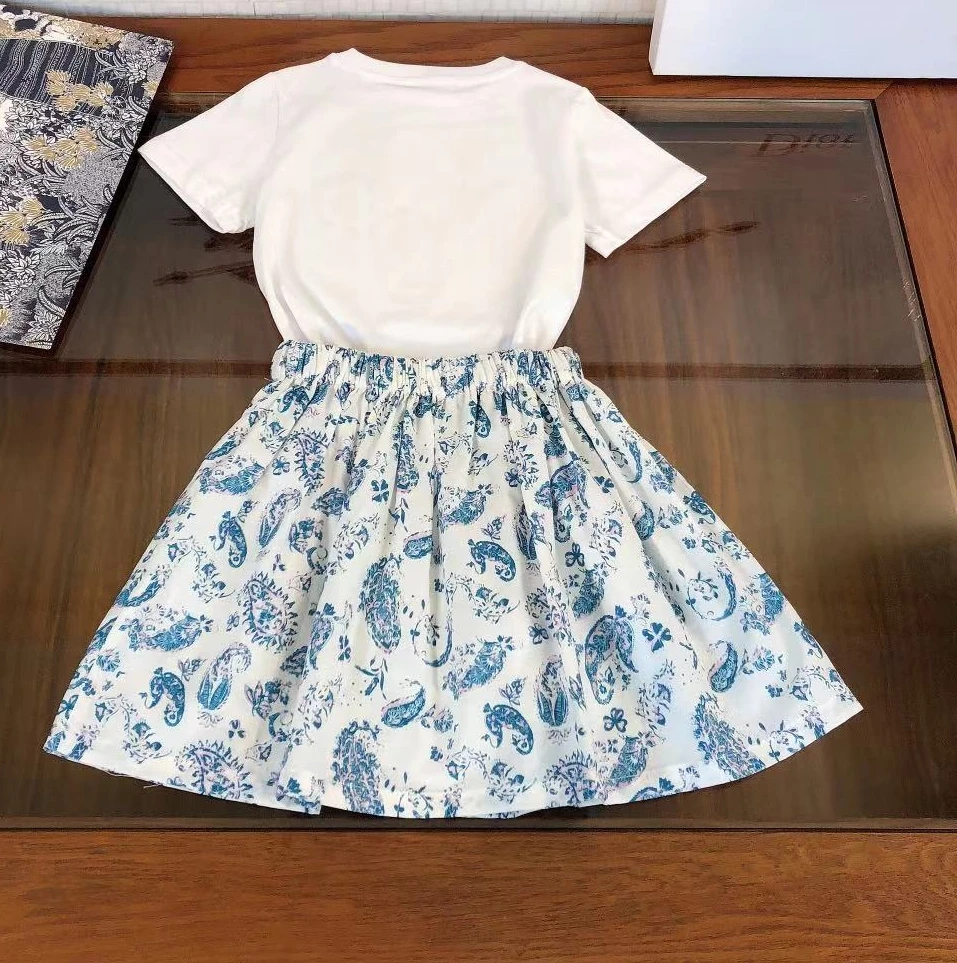 

Baby boy's casual suit boy's cotton summer T-shirt + skirt