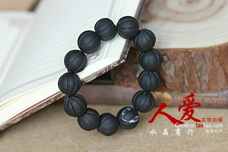 С номером для отслеживания природного здоровья черный драгоценный камень бобины