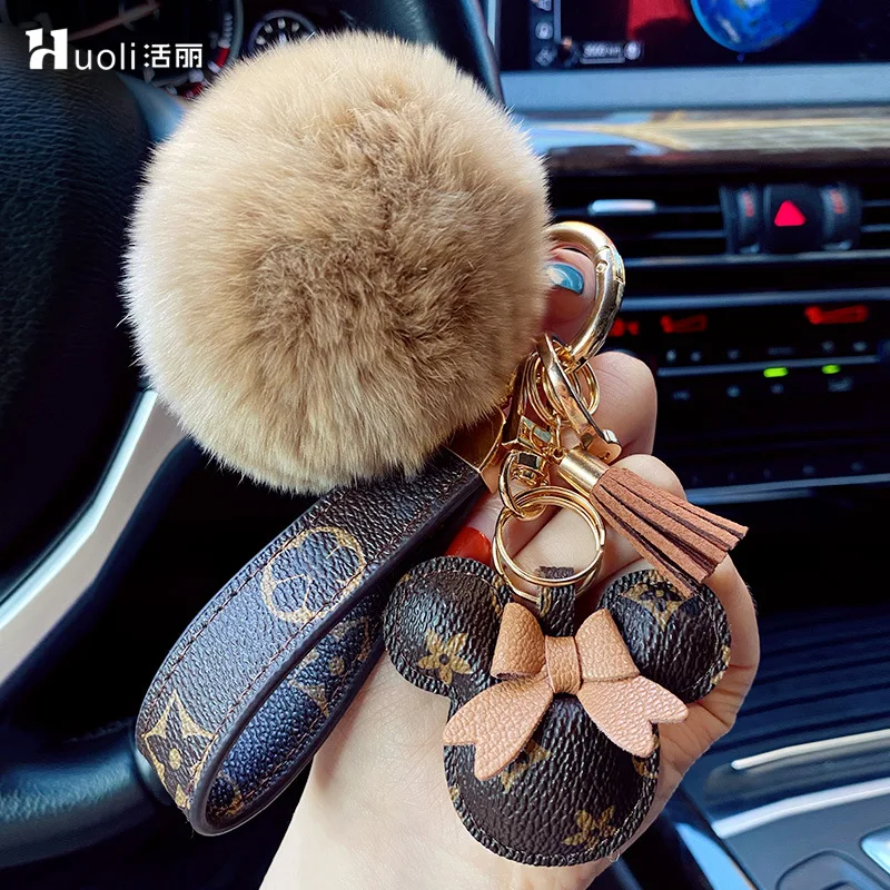 

2021 Original Cartoon Kawaii Keychain Cute Bag Pendant Fashion Couples Accessories Personality Car Plush Keychain Hooks