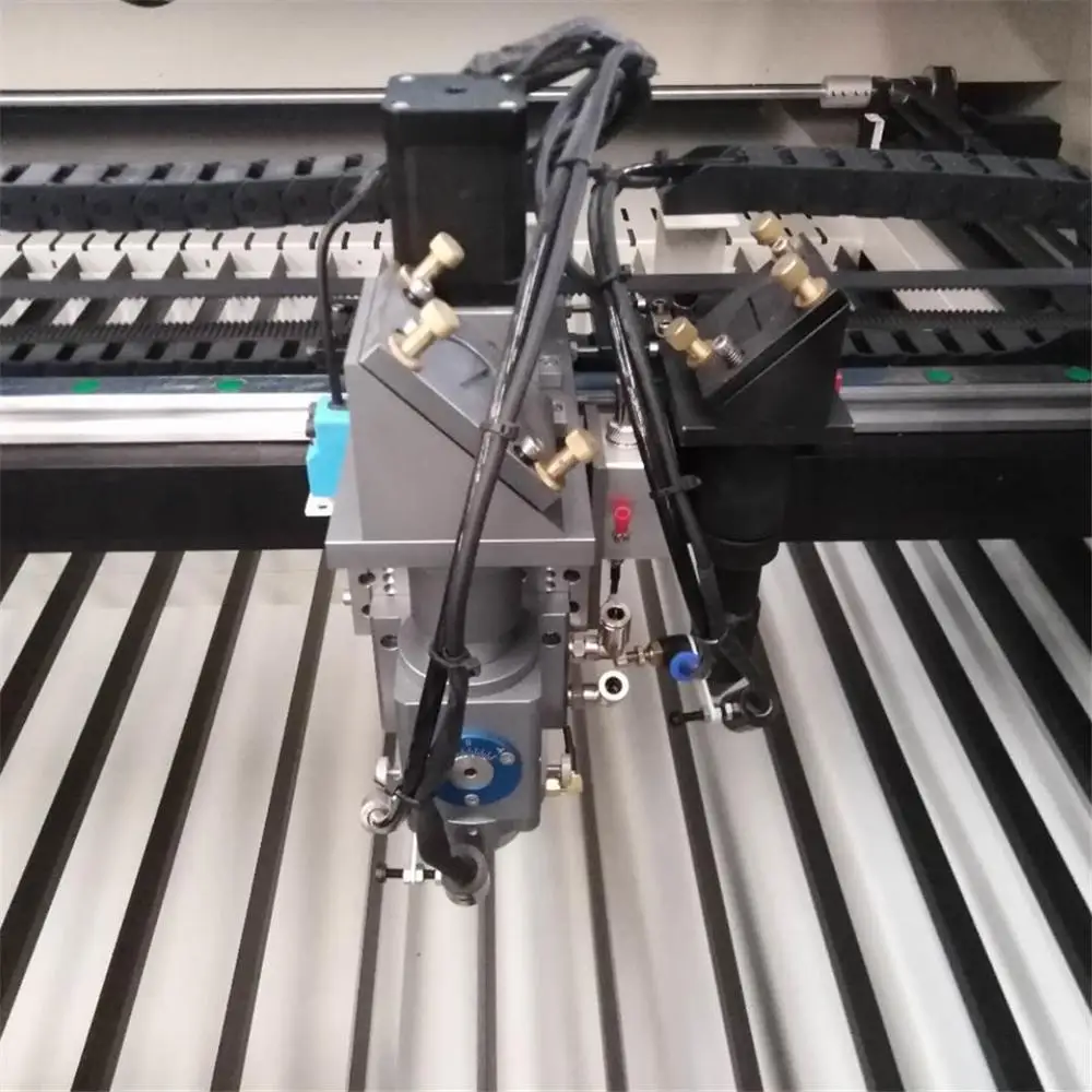 Лазерный гравировальный станок RECI Co2 с двумя головками USB автофокус 150 Вт для