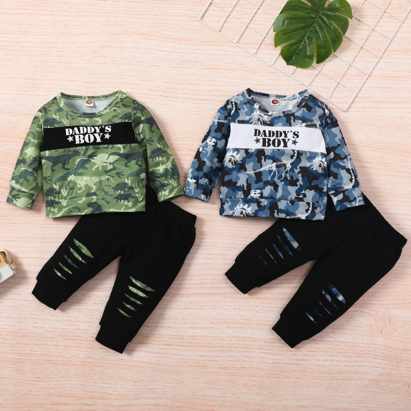 

2 Pieces Kids Clothes Set Boys Dinosaur Letter Print O-Neck Long Sleeve Tops+ Ripped Trousers for Spring Fall Blue/Green
