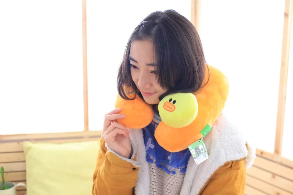 Коричневый Кони Салли мультфильм животные плюшевые u-образные подушки кукла мягкий медведь кролик игрушки "Цыплята" посуда для дома защитить шею милые подарки