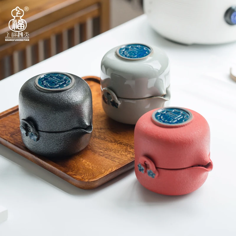 

Китайские креативные чайные наборы, портативные дорожные керамические наборы ручной работы, винтажные чайные наборы, игра, домашняя кухня ...