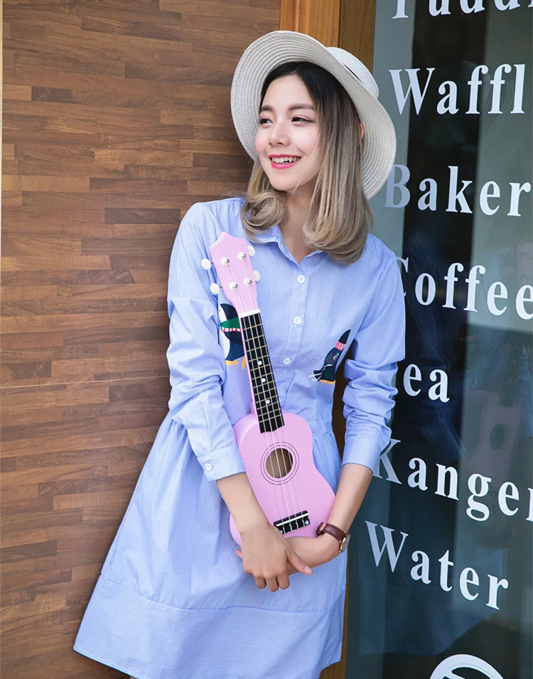 

21 inch Soprano Ukulele 4 Strings Hawaiian Guitar Uke + String + Pick For Beginners kid Gift