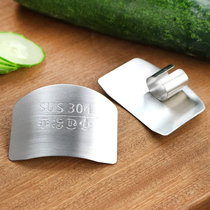 

1pcs Convenient Style Kitchen Tool Finger Guard Stainless Steel Finger Protector Avoid Hurting When Slicing and Dicing