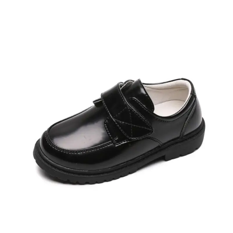 Новая модная обувь для маленьких мальчиков Повседневная из лакированной кожи