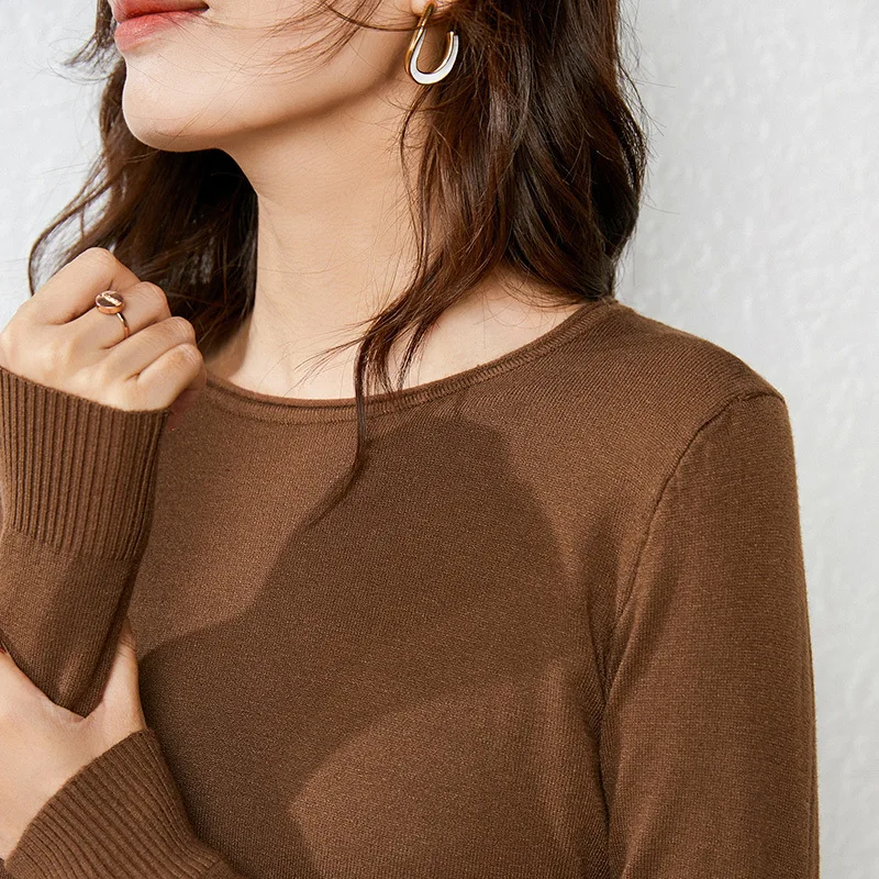 Топ женский на весну и осень 2019 новый свитер с круглым вырезом черное нижнее