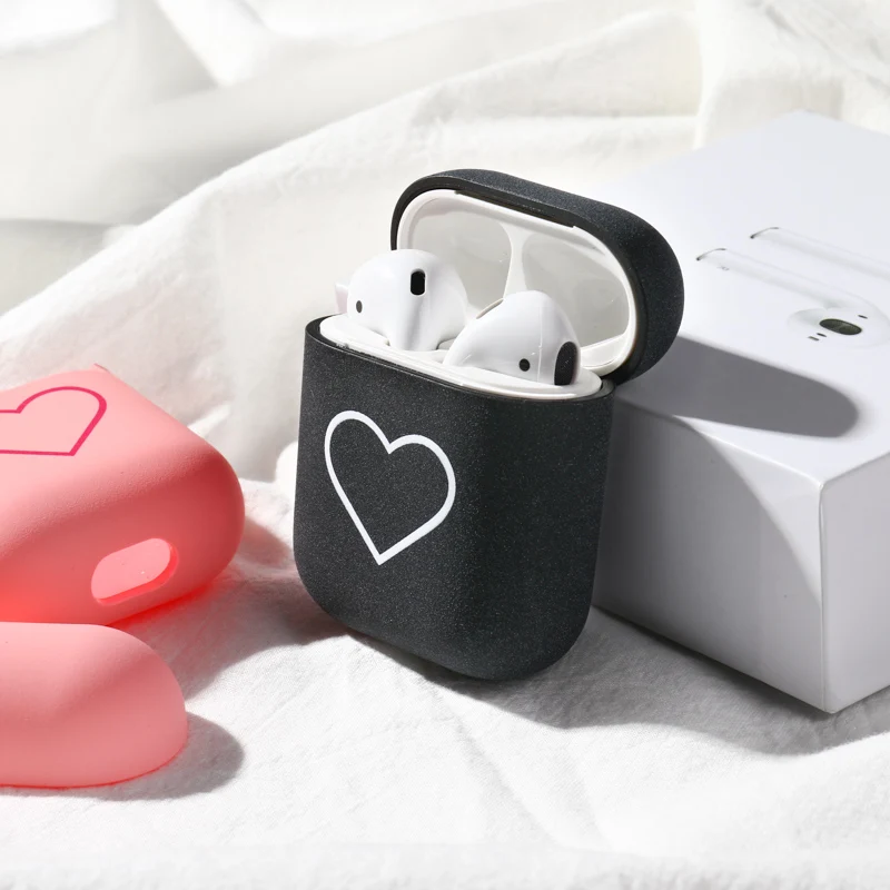 Беспроводной чехол для наушников с Bluetooth Apple Airpods сердечком жесткий защитный Air