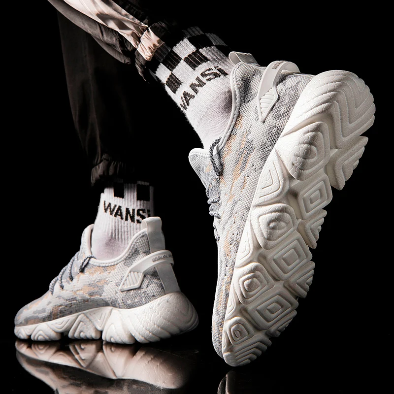 

Men Footwear In Sneakers Men Sport Shoes Breathable Tenis Esportivo Masculino Adulto Sneaker Sneakers Casual Mens Trainers
