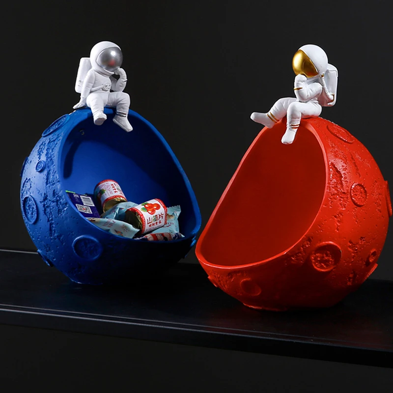 

Modern Astronaut Sculpture Resin Figure Statuetes Spaceman Storage Home Decoration Accessories Crafts figurine Decor