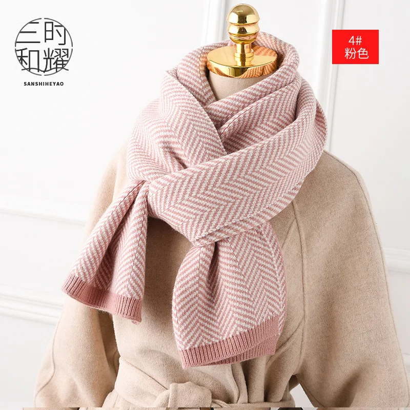 Женский классический вязаный шарф с узором елочка теплый из кашемира в милом