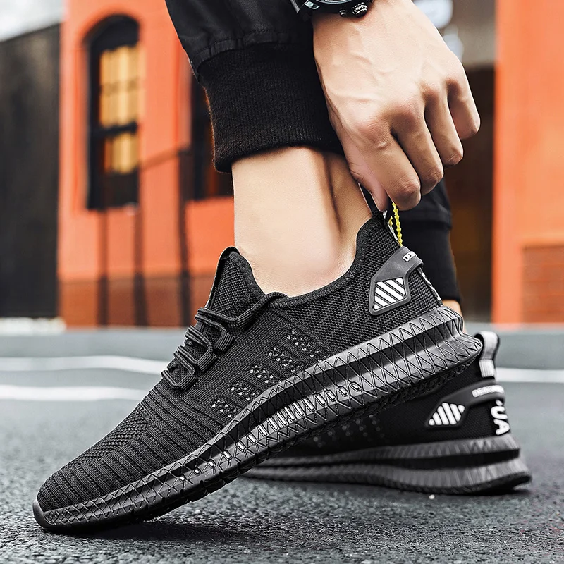 

High Quality Women's Sport Shoes Female Brand Sneakers Woman Running Shoes Breathable Comfort Antislip Light Flats Couple Shoes