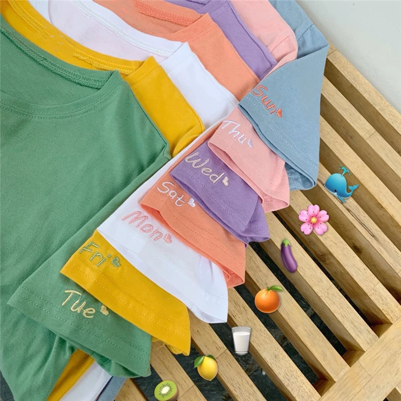 Женская хлопковая Футболка карамельных цветов с вышивкой милая Базовая футболка