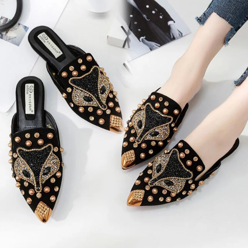 

Pointed single shoes Sandals and slippers women 2019 new summer fashion rhinestone flat with Muller shoes wild half drag y71
