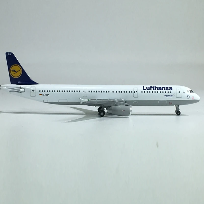 Модель самолета A321 D-Aria Lufthansa модель немецкого в масштабе 1:500 металлический