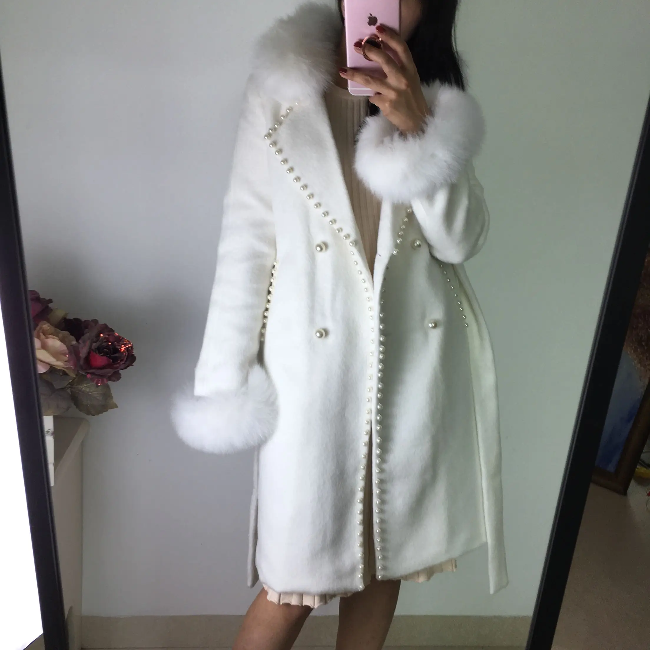 Женское кашемировое пальто средней длины теплое толстое с большим воротником из