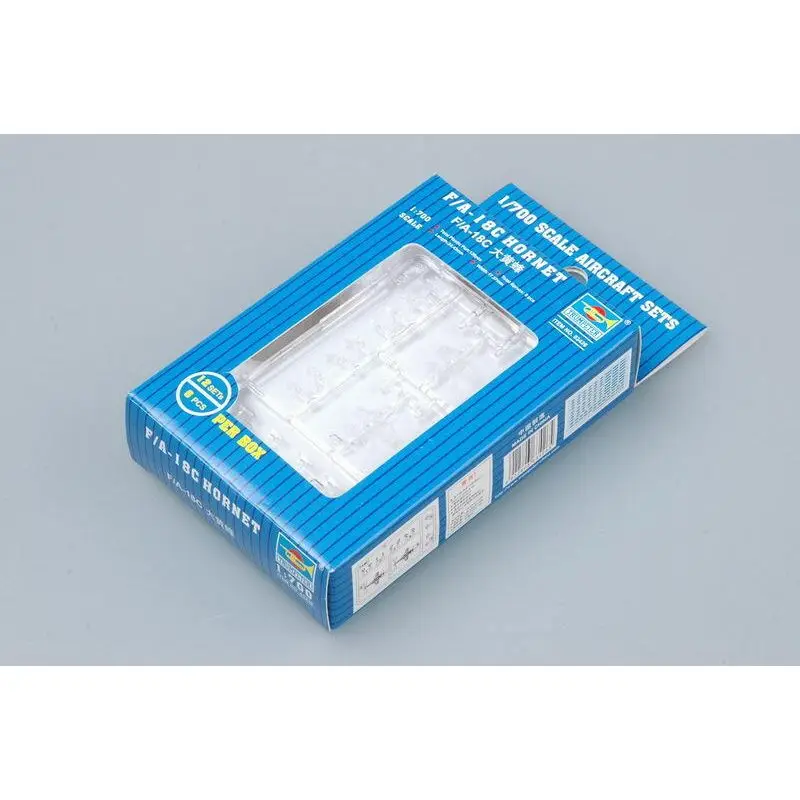 Trumpeter 03426 1/700 F/A-18C HORNET - Scale Model Kit