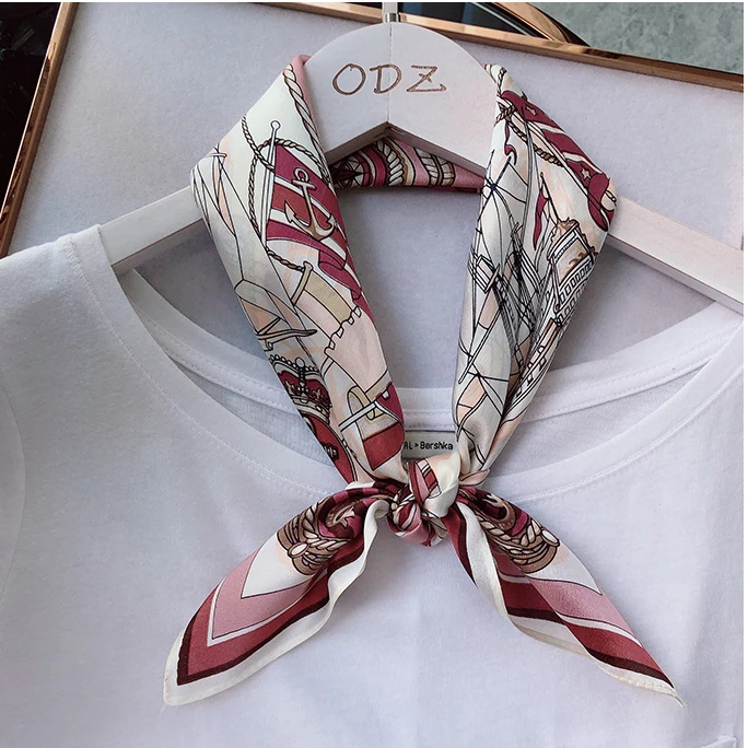 Recommended color Дизайн, шарф для женщин, цепь, лошадь, принт, платок, животное, desigual, Маленькая шаль, роскошный бренд, атлас, квадратный шарф для женщин - Цвет: Recommended color