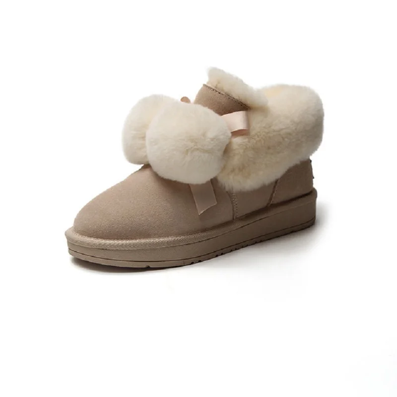 

Snow boots women 2020 new winter all-match one-step short tube plus velvet non-slip thickening ladies bread shoes cotton shoes