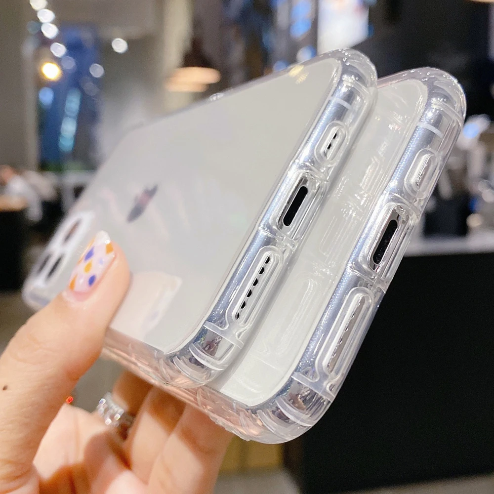 Fashion Couple sports bear Phone Case For iphone 14 pro max 13 pro max 12 PRO 11 XR XS MAX 7 6s 8 Plus SE Soft TPU Silicone Case