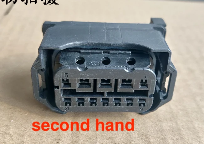 

1pc for BMW X1 X3 X5 E90 E92 F18 F02 320 325 525 headlight plug cable wire