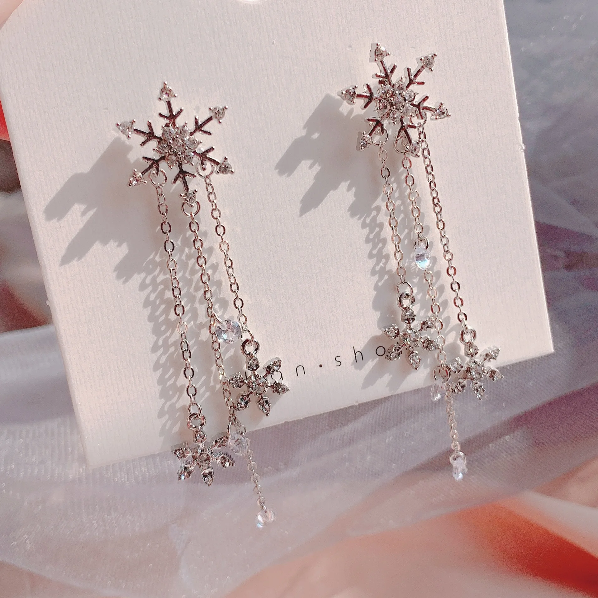 

New Fashion Women Korean Cute Zircon Flower Drop Earrings Elegant Water Drop Long Line Pendientes Jewelry Girl Gifts