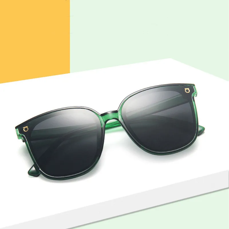 Трендовые модные квадратные солнцезащитные очки с большой оправой женские