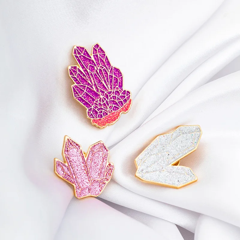 

Multicolor Crystal Brooches Women Flower Weddings Casual Brooch Pins Gifts Japanese Fashion