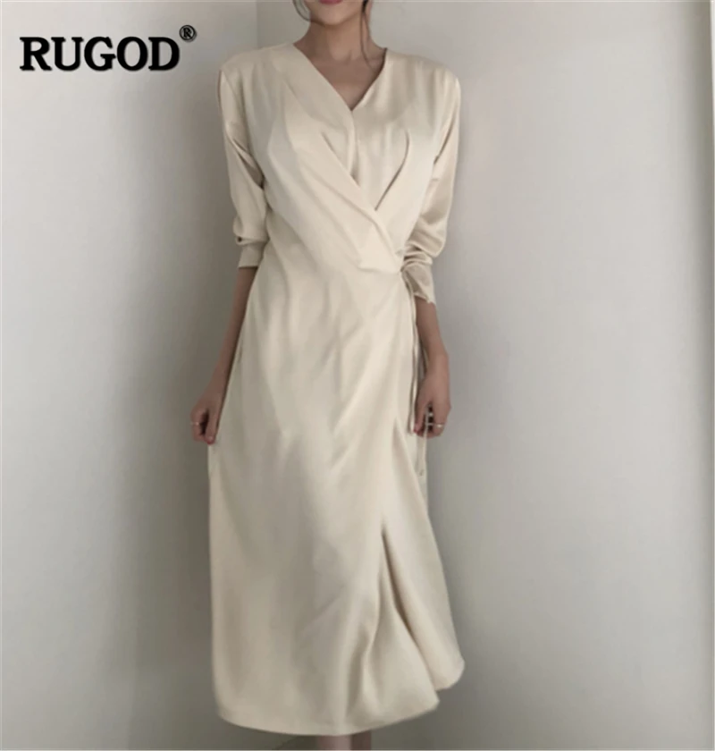 Женское однотонное платье RUGOD мягкое свободное туника без застежки с v образным