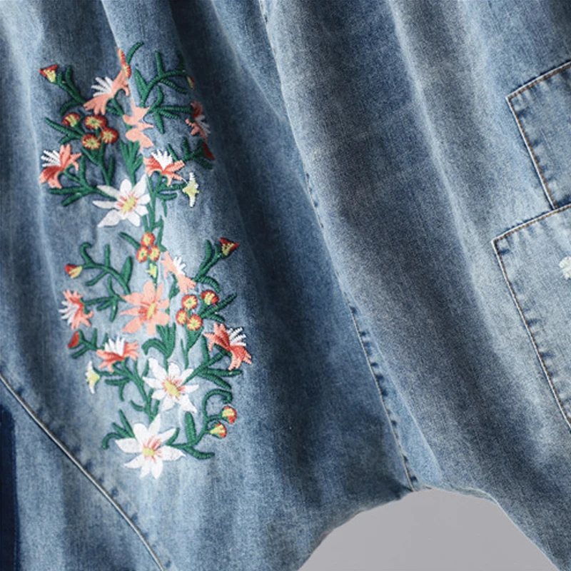 

Women Vintage Denim Harem Pants Embroidery Floral Elastic Waist Trouser 2021 New Pockets Patchwork Loose Blue Pants