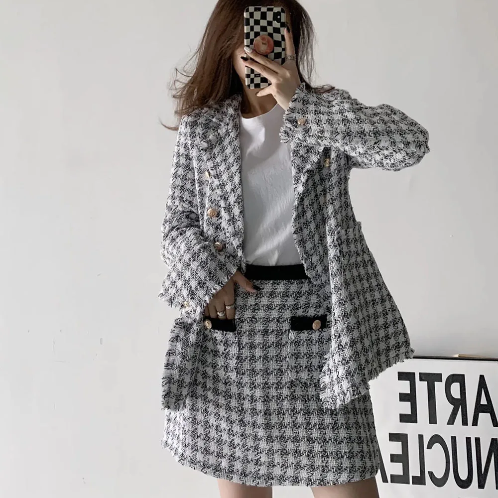 

XEASY 2021 Tweed Women Two-piece Set Plaid Vintage Tassel Office Lady Double Breasted Blazer Female Slim High Waist Skirt Suit