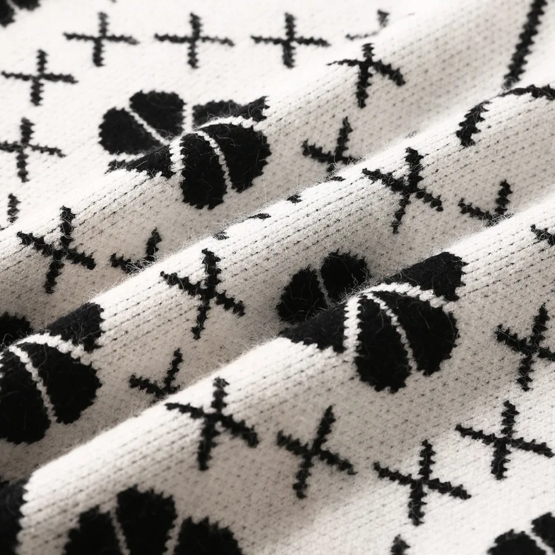 

Two Piece Suit Women Pullover Sweater Luxury Knitted Lace Dress Set Black White Flowers Two Piece Lace Pullovers Sweaters