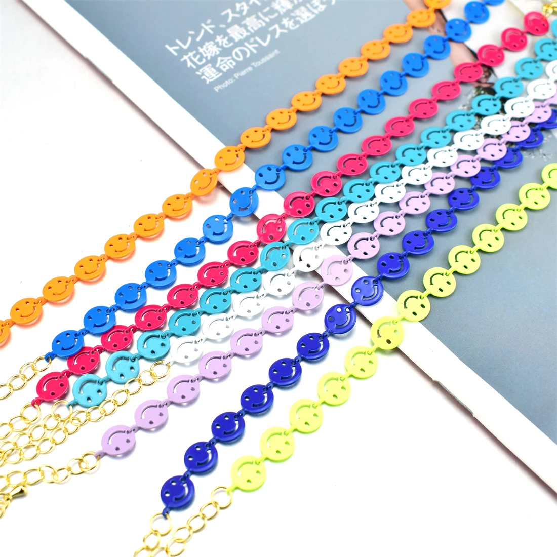 Новая цветная эмалированная Гальваническая цепочка со смайликом Бриллиантовая