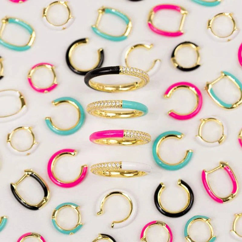 

KOJ 925 Sterling Silver White Turquoise Enamels Huggies Hoops Earrings For Women Circle Luxury Piercing Ohrringe Fashion Jewelry