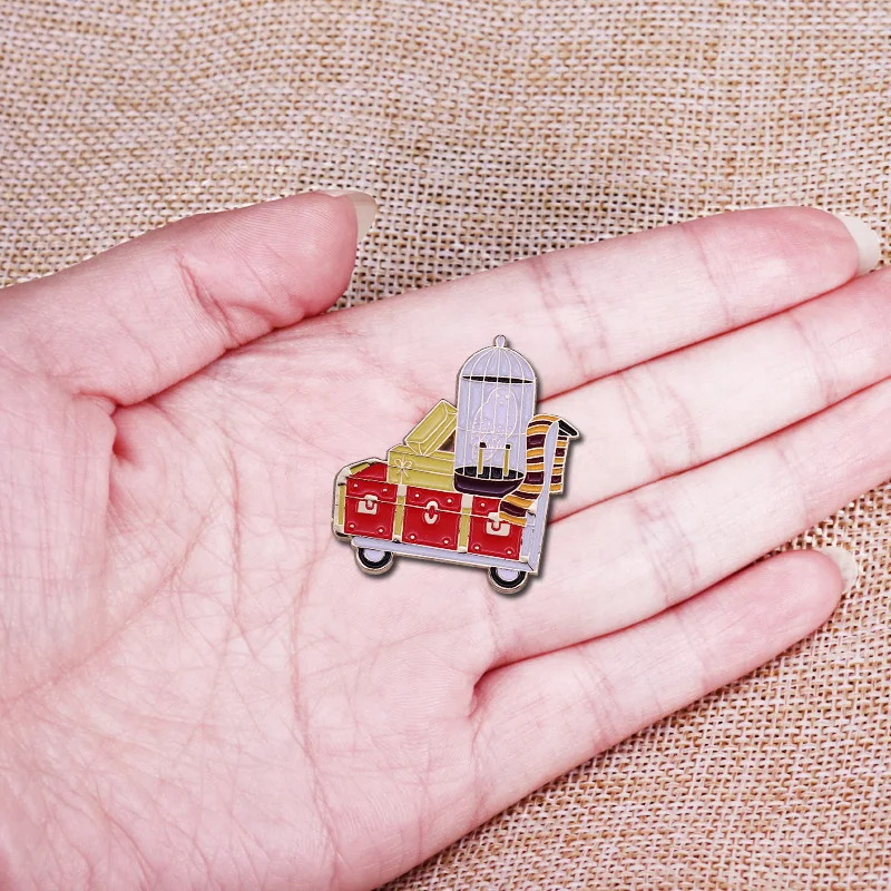 Тренируйте булавку для посадки из сериала фильмов философский камень с белой