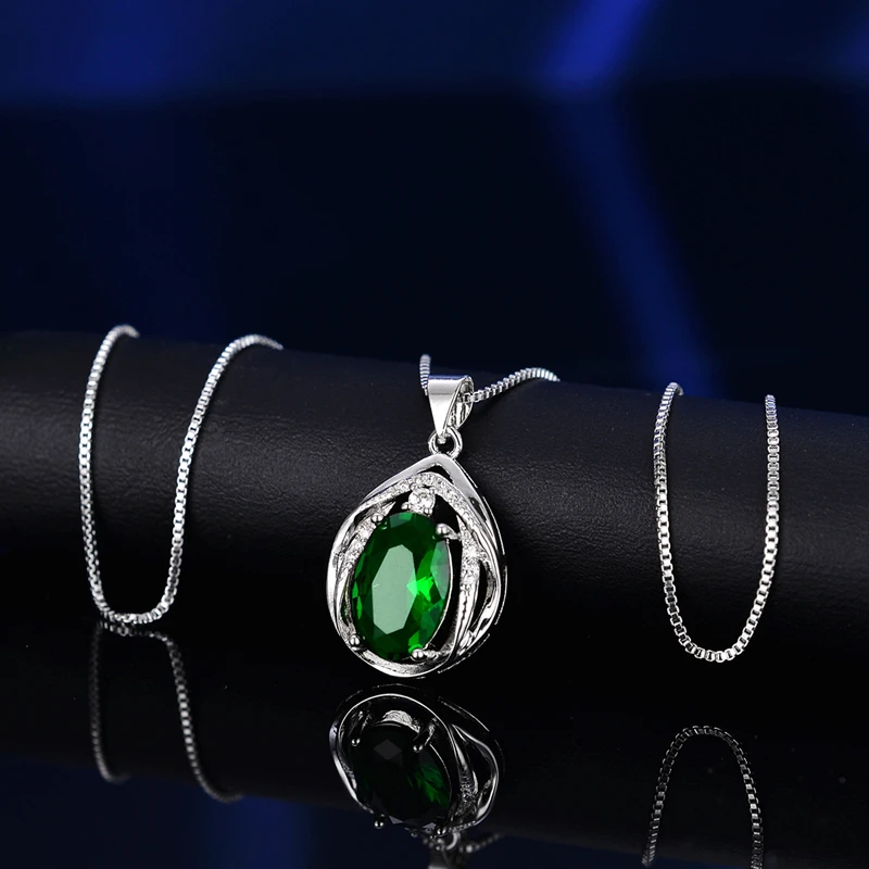 

Selling s925 sterling silver pendant necklace female European and American style Korean jewelry rock crystal red, blue and green