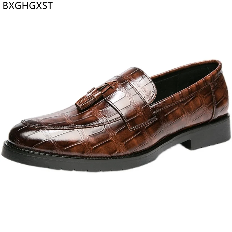 

Black Loafers Men Dress Shoes Leather Brown Slip on Shoes Man Tassels Formal Party Shoes for Men 2022 Chaussure Zapatos Hombre