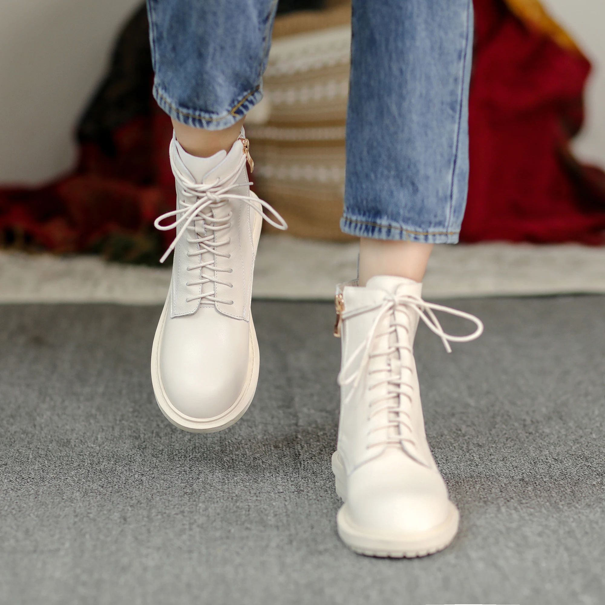 

Winter 2021 new simple and versatile high-end handmade custom first layer cowhide round-toe fashion boots