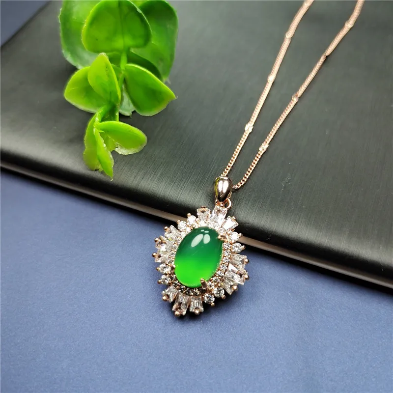 

Koraba S925 Silver Inlaid Natural Chalcedony Pendant Necklace