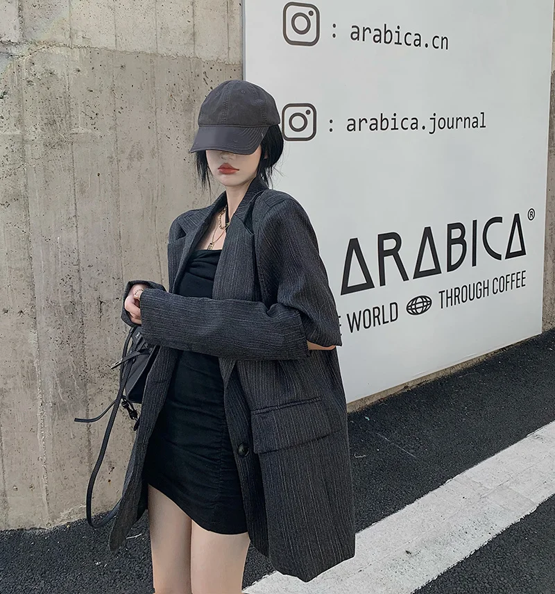 

Design Striped Hollow Out Casual Suit Jacket Women's Spring and Autumn 2021 New Style Fried Street Loose Mid-length Suit
