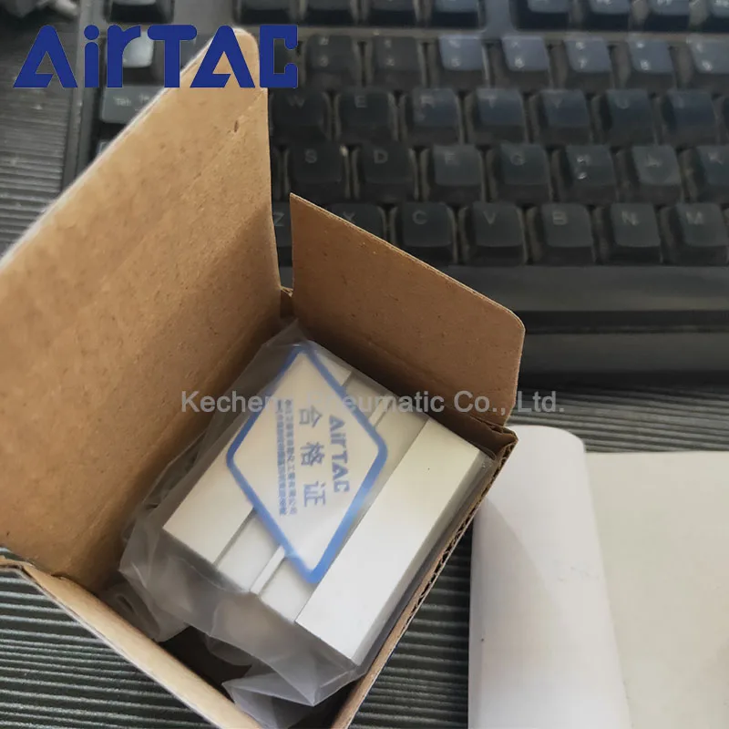 Пневматический цилиндр SDA100 AIRTAC двойного действия Компактный диаметр 100 мм ход 5-25